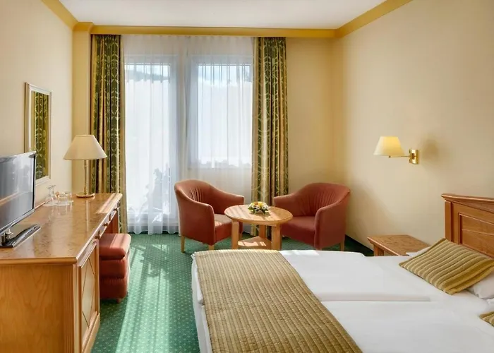 Hotell Ensana Butterfly 4*