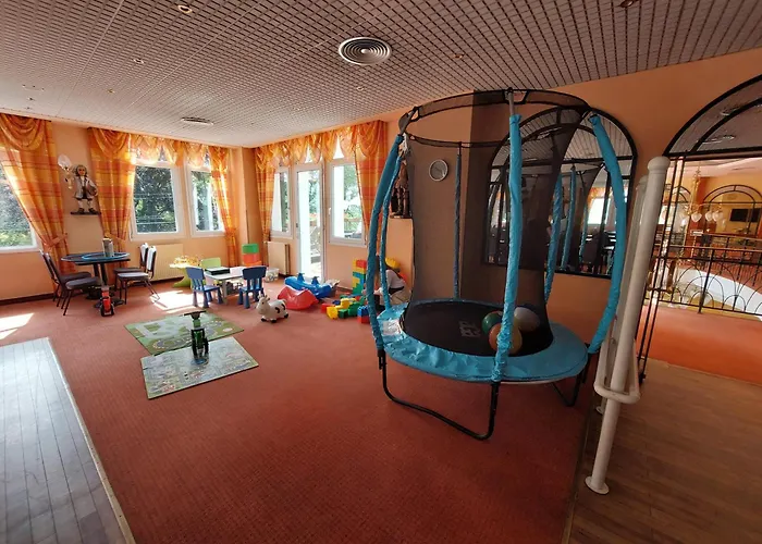 Hotell Ensana Butterfly 4*