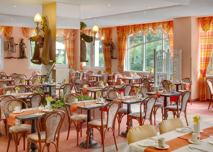 Ensana Butterfly Hotell 4*