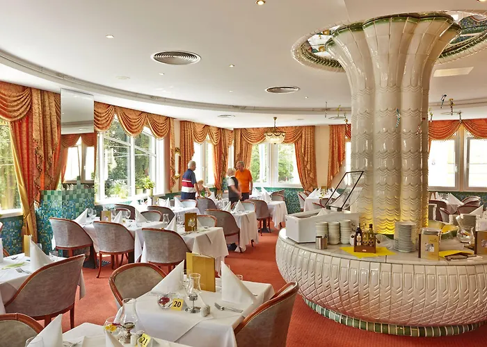 Ensana Butterfly Hotell 4*
